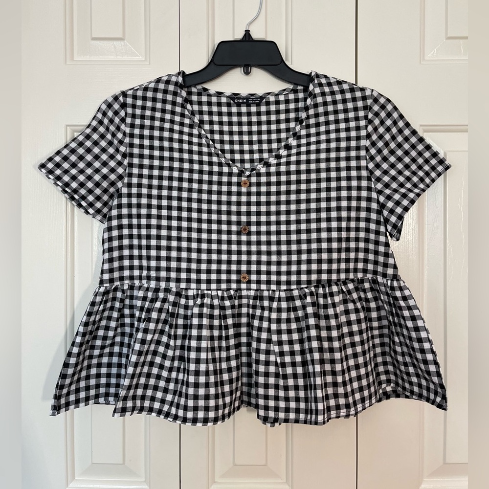 SHEIN Black and White Gingham Peplum Button-Front Blouse - size M, Like New